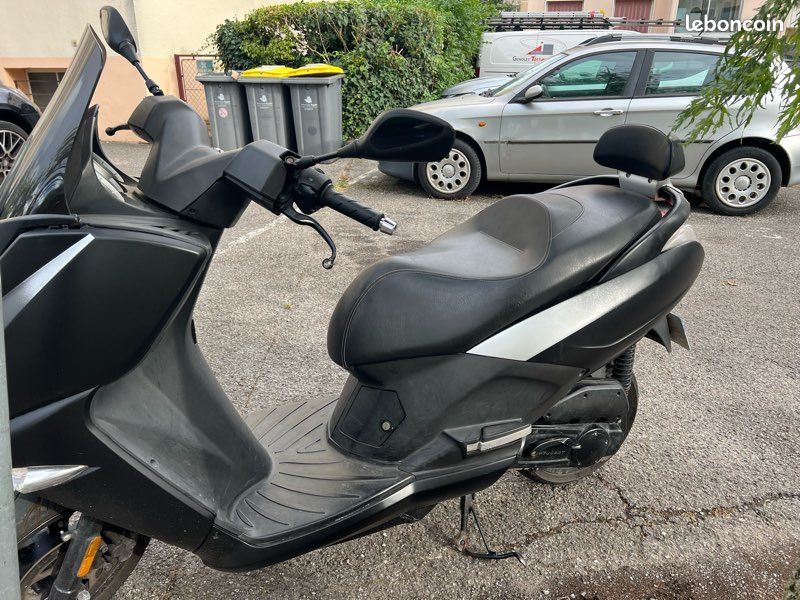 Scooter Peugeot City Star 50 Scooter Peugeot Citystar 50 Cm³