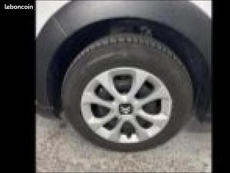 Citroen C3 1.5 BlueHDi 100ch S&S PLUS (image 6)