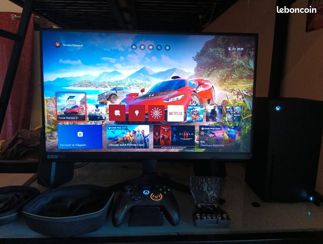 Pack Xbox Series X + Nacon Revolution X Unlimited + Elite 2 REMISE EN MAIN PORPRE UNIQUEMENT (image 1)