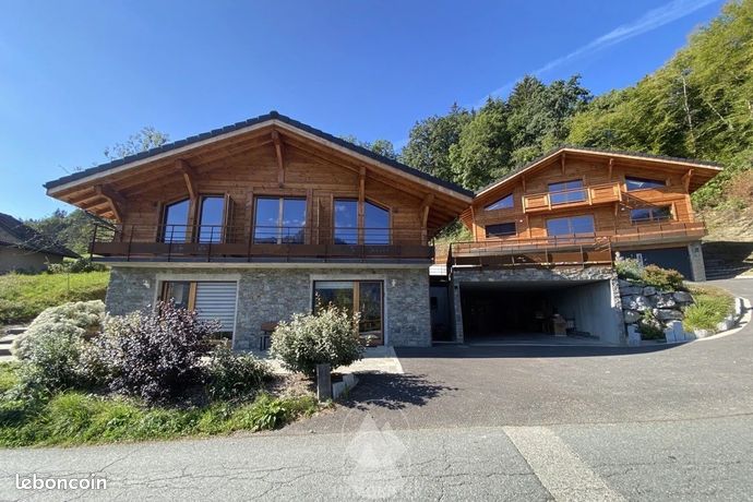 Chalet 14 pièces 350 m²