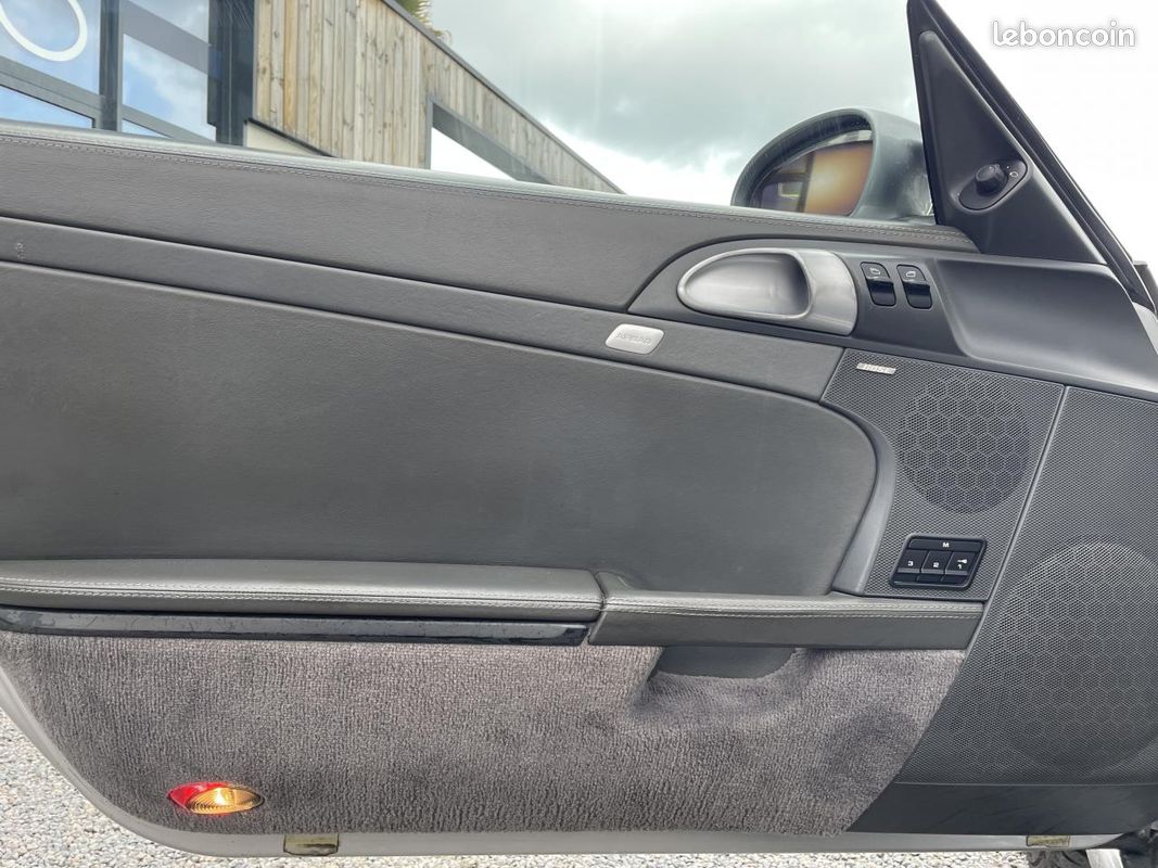 PORSCHE BOXSTER S 3.2i 280 CH TYPE 987 CABRIOLET BVM6-PACK CHRONO-BOSE-GARANTIE 12 MOIS- (image 27)