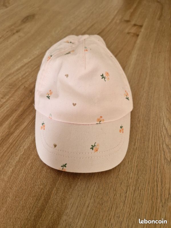 Casquette bébé fille (image 1)