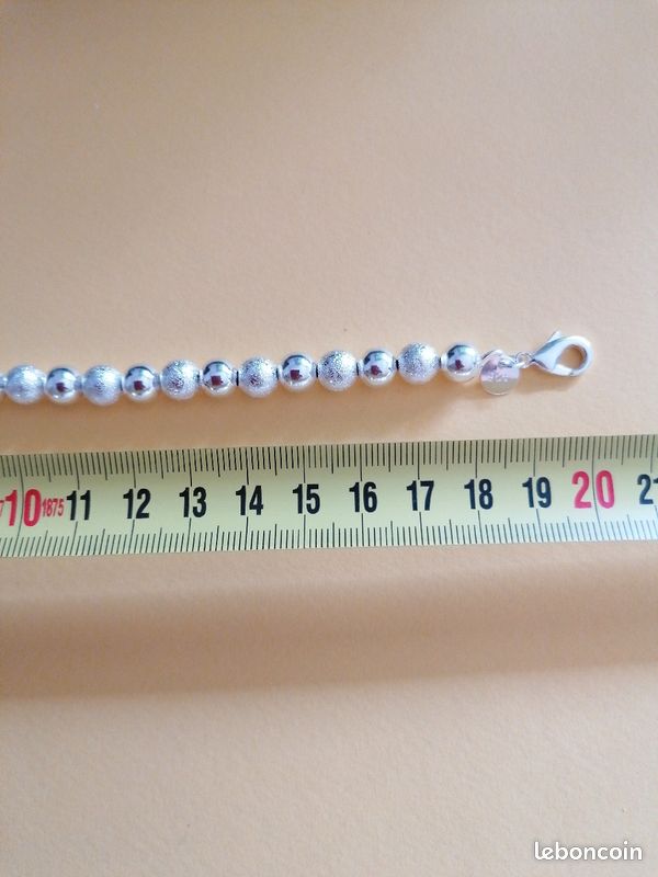 Bracelet argenté (image 2)