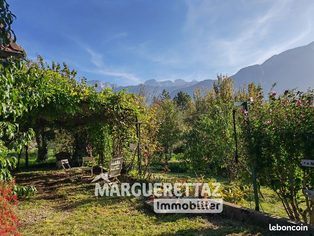 Terrain 512 m² · à Ayse · 512 m² · 150 000 €