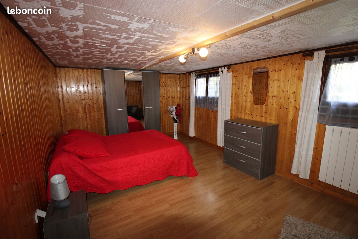Barésia-Sur- L'Ain (39 Jura) location chalet du Gringalet 6/8 Pers (image 9)