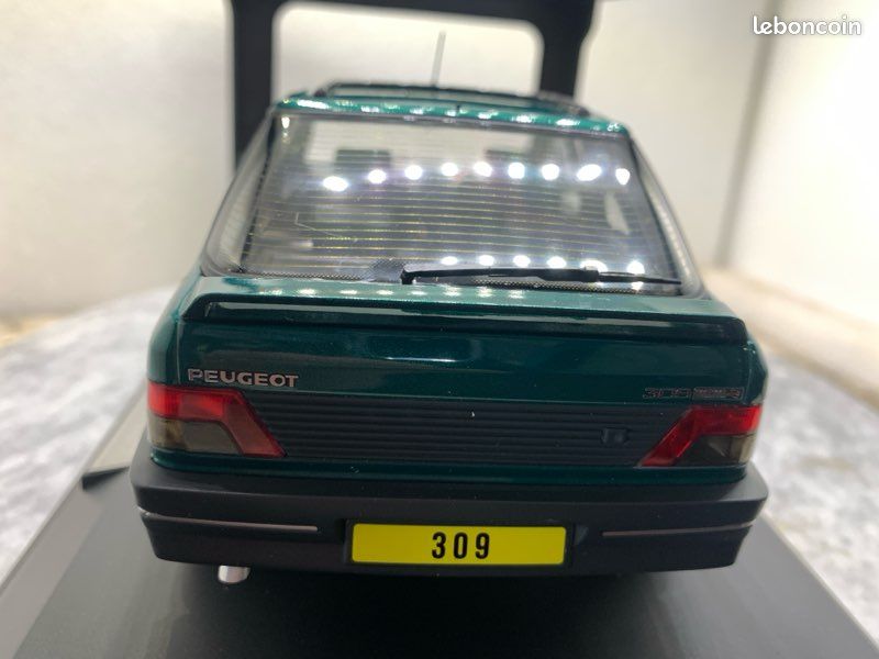 Peugeot 309 GTI 1991 verte Norev 1/18 (image 8)