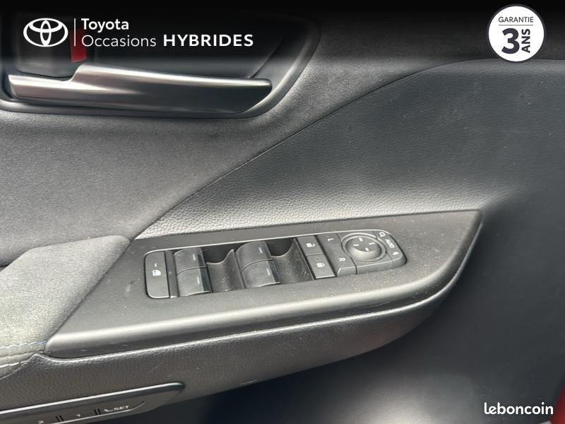 Toyota C-HR 1.8 Hybride 140ch Collection MY25 (image 13)