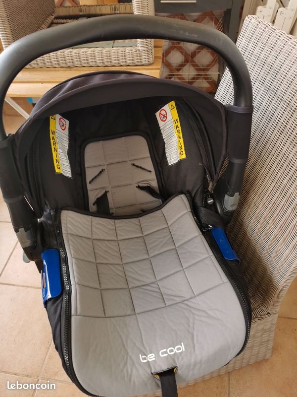 Siège auto cosy o+ comme neuf (image 1)
