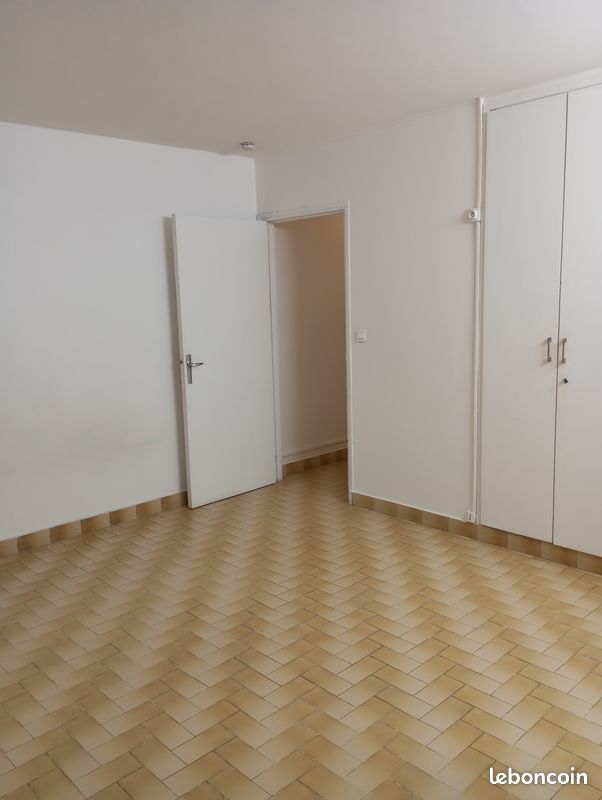 Appartement 1 pièce 35 m² · à Marseille · 35 m² · 739 €/mois
