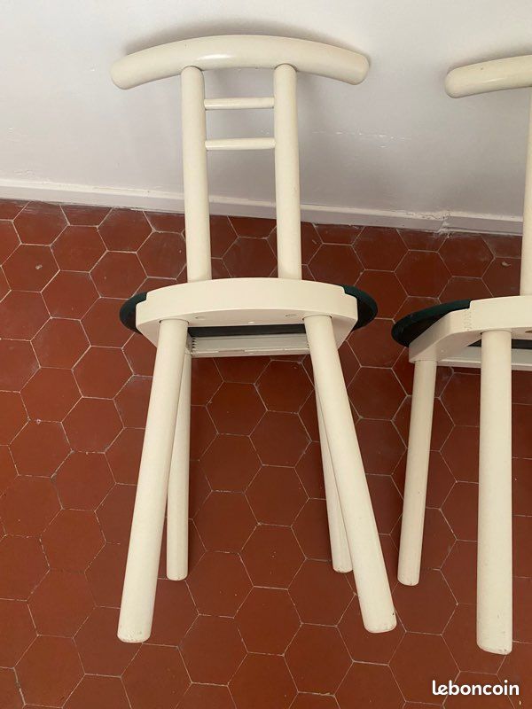 Lot de deux chaises vintage design italien (image 9)