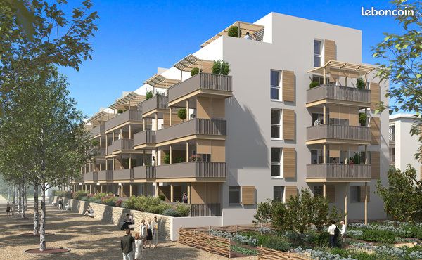 Parking/box SOLLIES PONT · à Solliès-Pont · 90 €