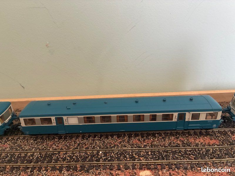 Rame Roco HO Autorail X 2781 + Remorque XR 7779 - Dépôt Noisy Le Sec