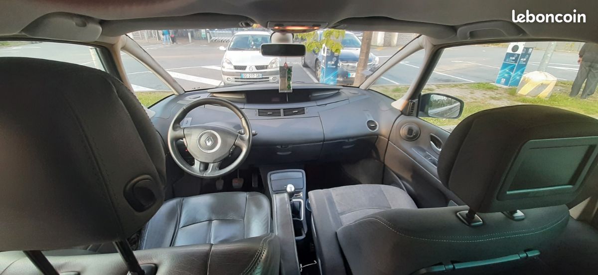 Renault espace 4 2ldci 130cv série 25th (image 3)