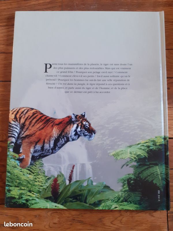 Livre Atlas junior des animaux - Un roi dans la jungle, le tigre (image 3)