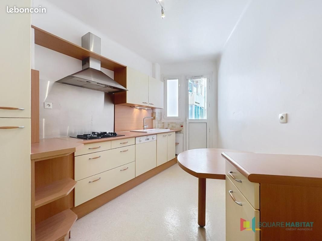 Appartement 4 pièces 82 m² · à Rennes · 82 m² · 1 045 €/mois