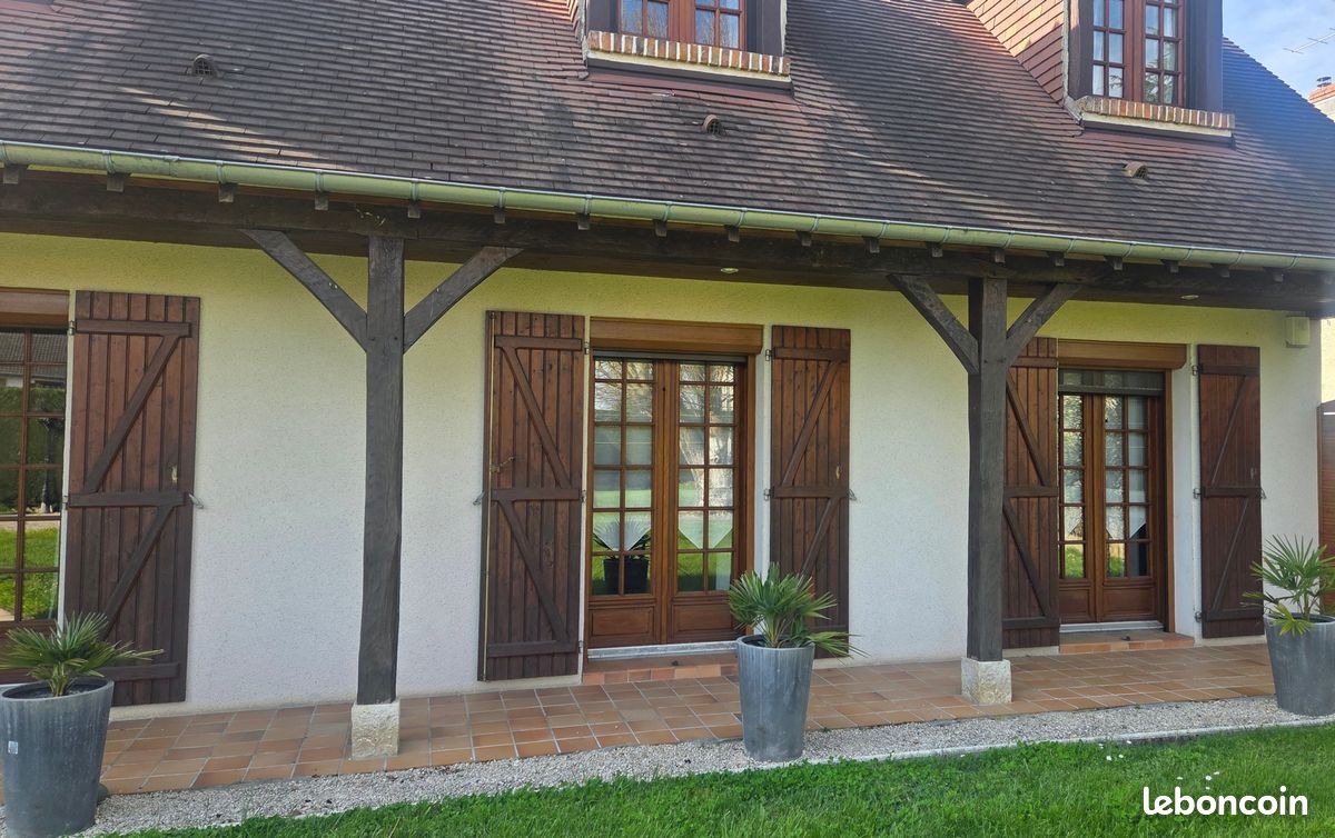 Maison 9 pièces 260 m² · à Romorantin-Lanthenay · 260 m² · 341 000 €