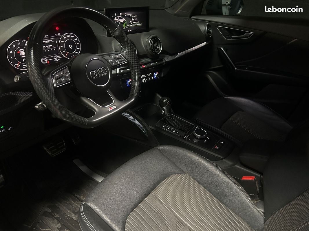 AUDI Q2 Q2 1.4 TFSI COD 150 ch S tronic 7 S Line - ENTRETIENT À JOUR ET COMPLET - VIRTUAL COCKPIT - INTERIE (image 15)