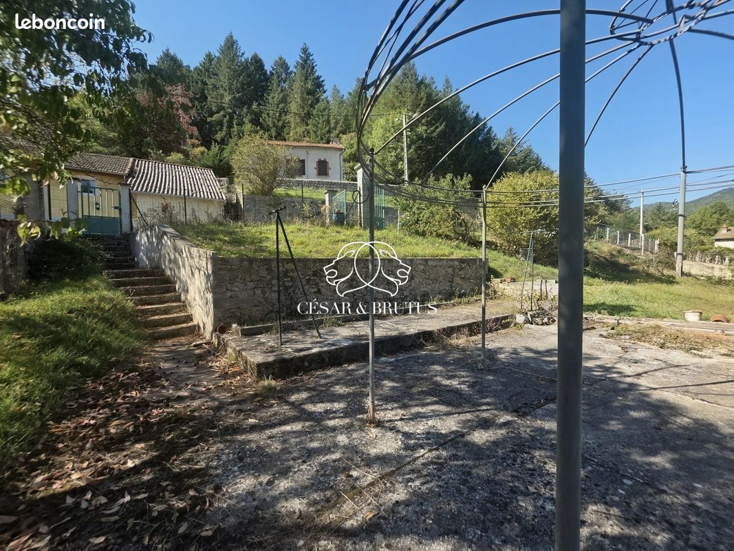 Maison 4 pièces 83 m² · à Vorey · 83 m² · 59 000 €