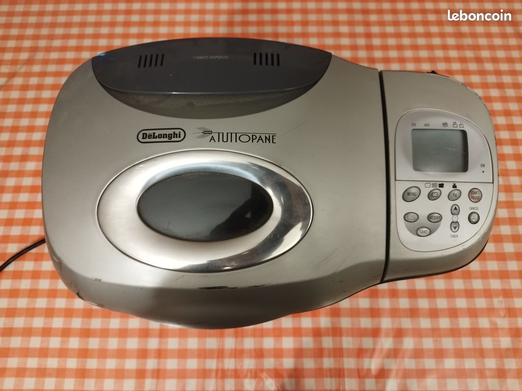 Machine à pain DELONGHI BDM125S pour pièces (image 1)