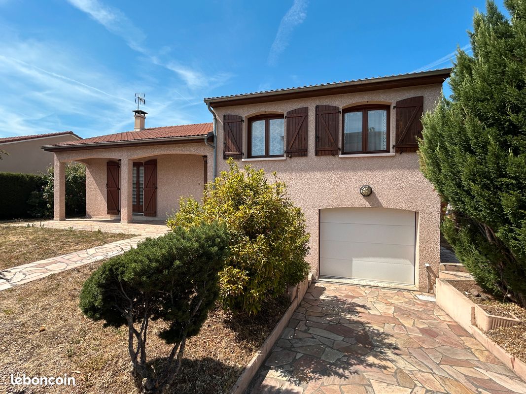 Maison 5 pièces 97 m² · à Issoire · 97 m² · 248 000 €