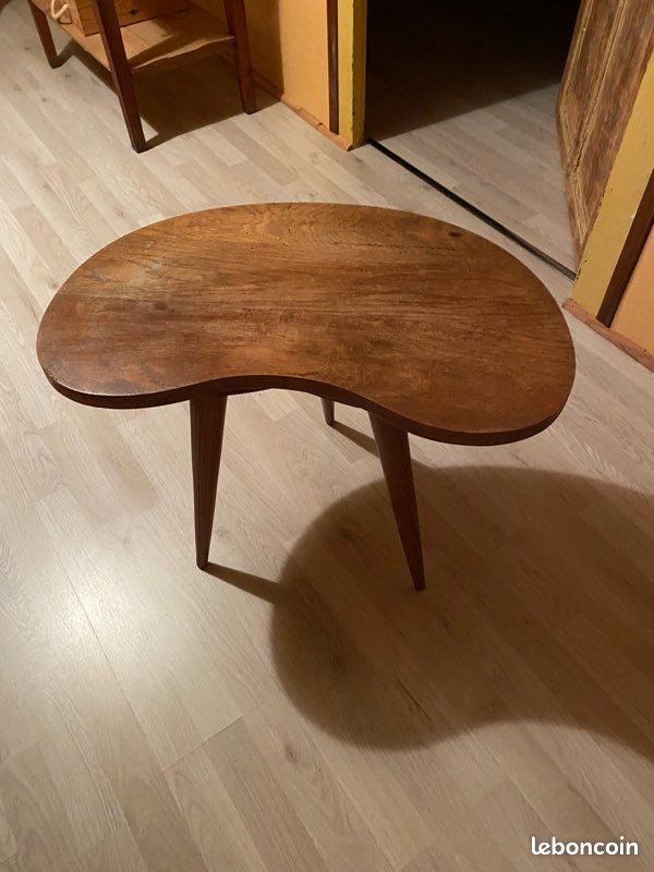 Table design (image 1)