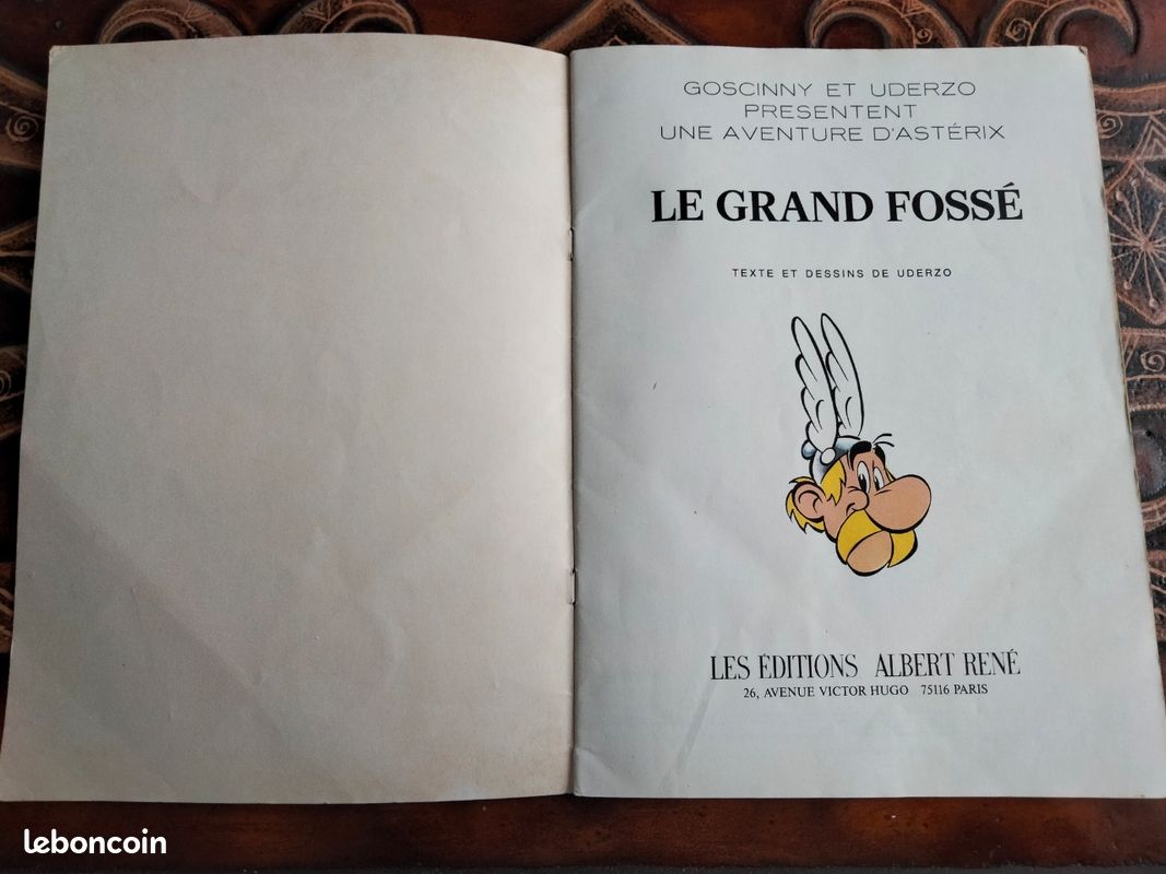 Lot 5 asterix (image 19)