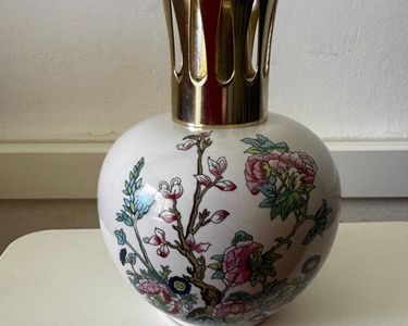 LAMPE BERGER torsadée ancienne PORCELAINE DE PARIS