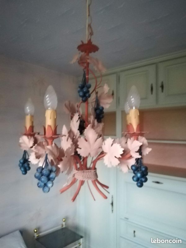 Lustre (image 1)