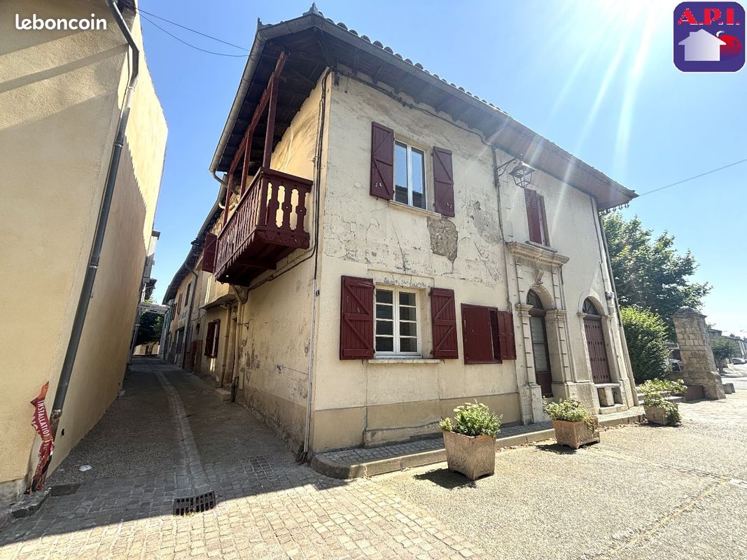 Maison 5 pièces 97 m² · à Martres-Tolosane · 97 m² · 98 500 €