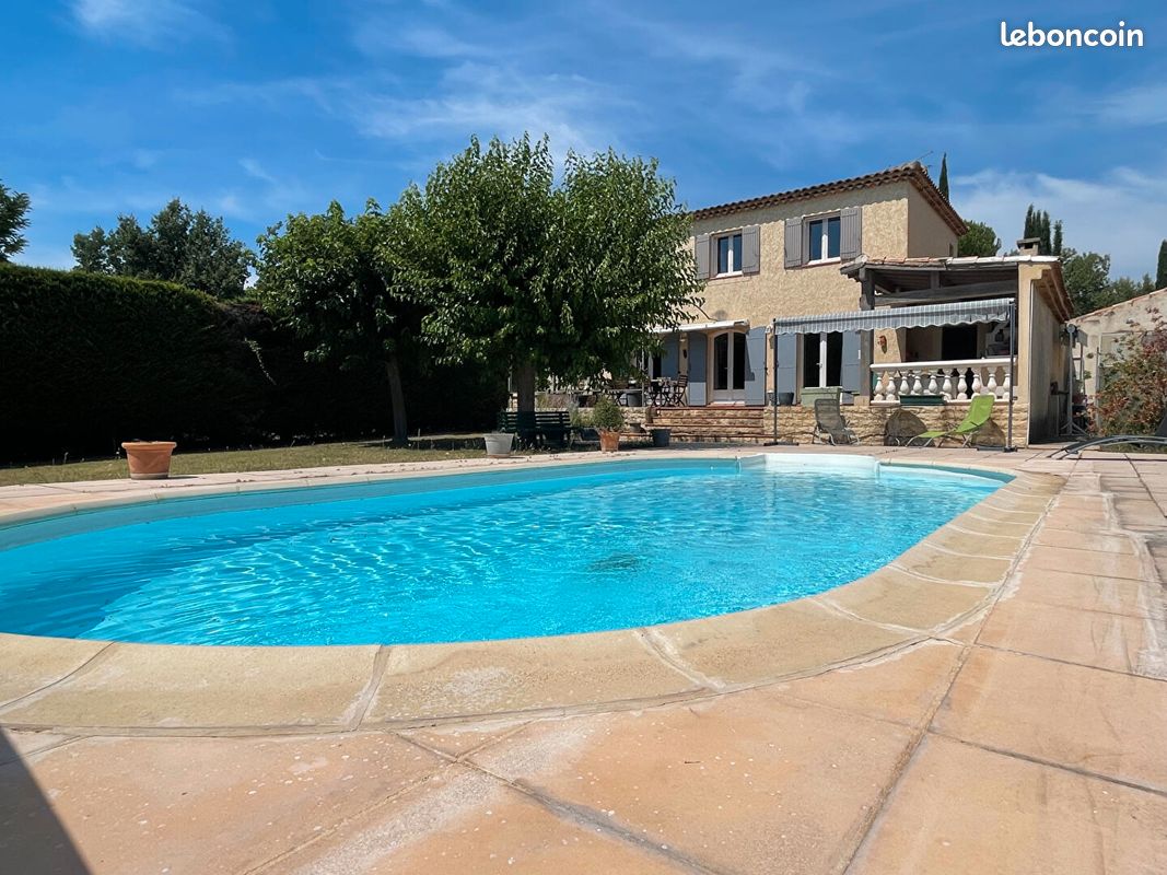 Maison 5 pièces 122 m² · à Rognes · 122 m² · 620 000 €