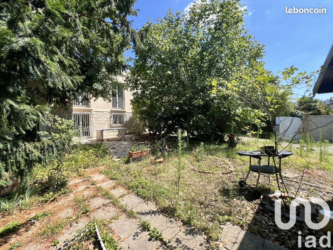 Maison 7 pièces 173 m² · à Créteil · 173 m² · 598 000 €