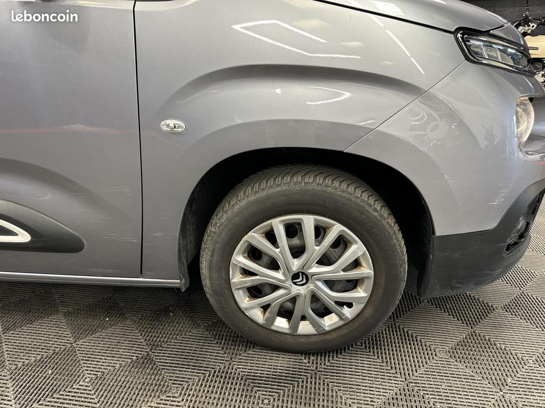 CITROEN BERLINGO III 1.5 BlueHDi 130 CH / COMBI M Shine PHASE 1 (image 16)