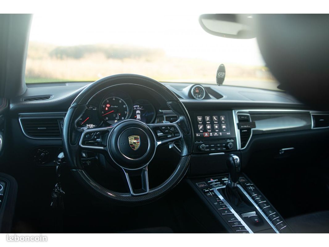 PORSCHE MACAN Turbo Pack Performance 440ch 3.6i V6 - 440 - BV PDK TYPE 95B (image 6)