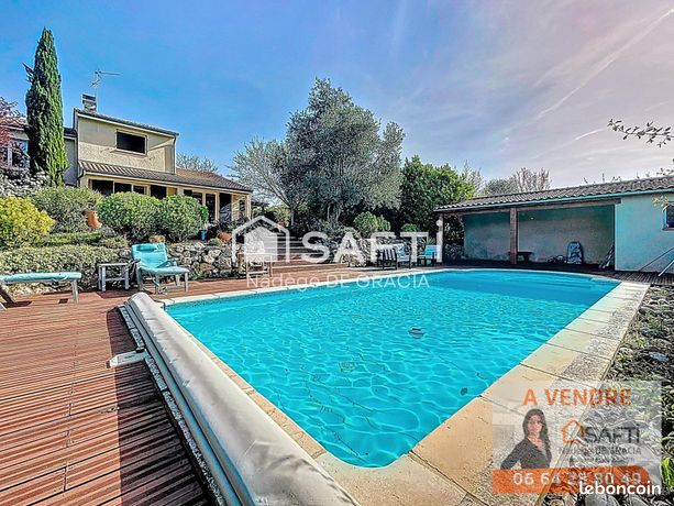 Propriété 6 pièces 172 m²
