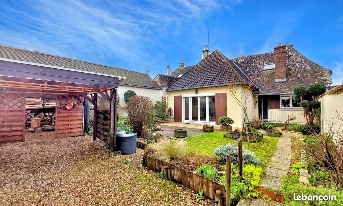 Maison 4 pièces 100 m² · à Anet · 100 m² · 179 000 €