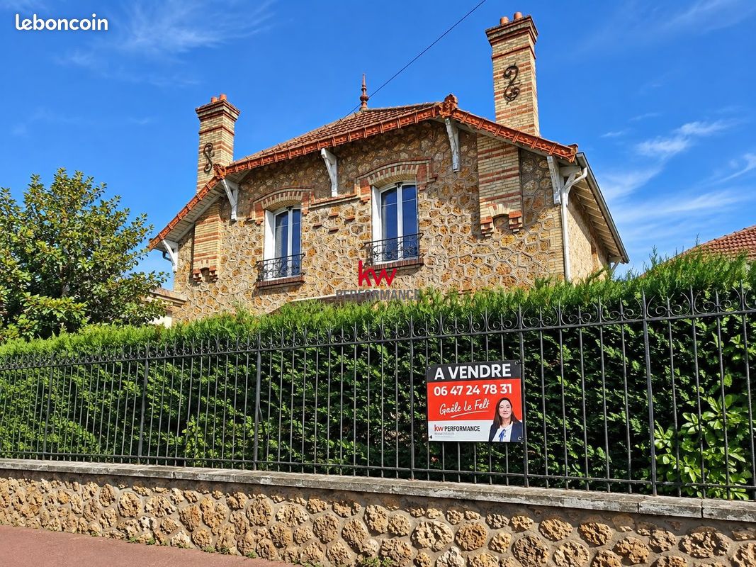 Maison 9 pièces 197 m² · à Eaubonne · 197 m² · 552 000 €