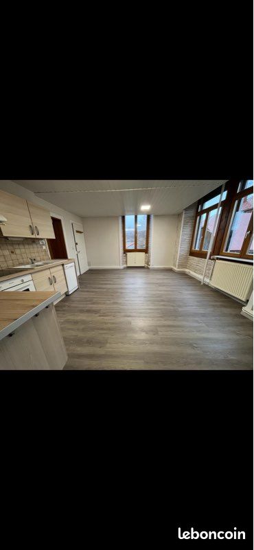 Appartement 2 pièces 55 m² · à Châtelblanc · 55 m² · 630 €/mois