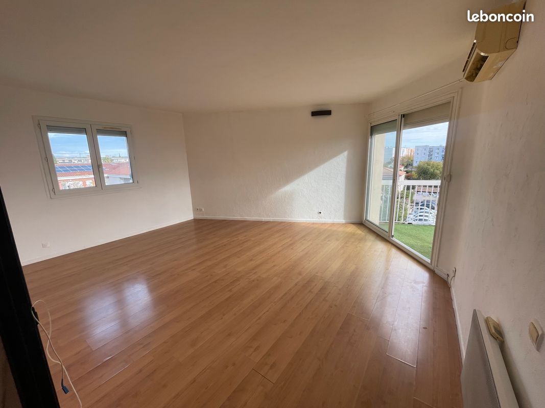 Appartement 3 pièce(s) 56 m²à louer Lunel