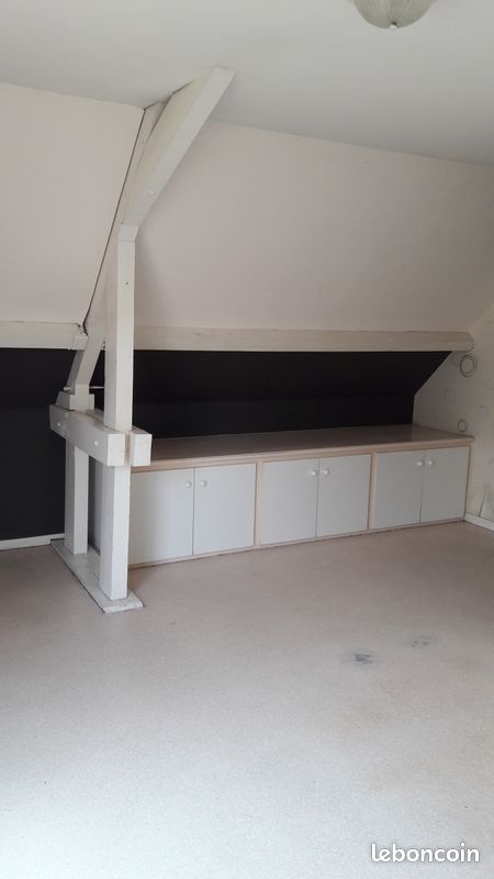 A louer grand studio Arzacq Centre - Arzacq-Arraziguet 64410 (image principale 2)