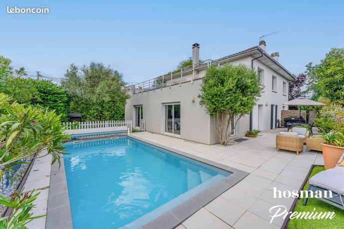 Maison 7 pièces 205 m²