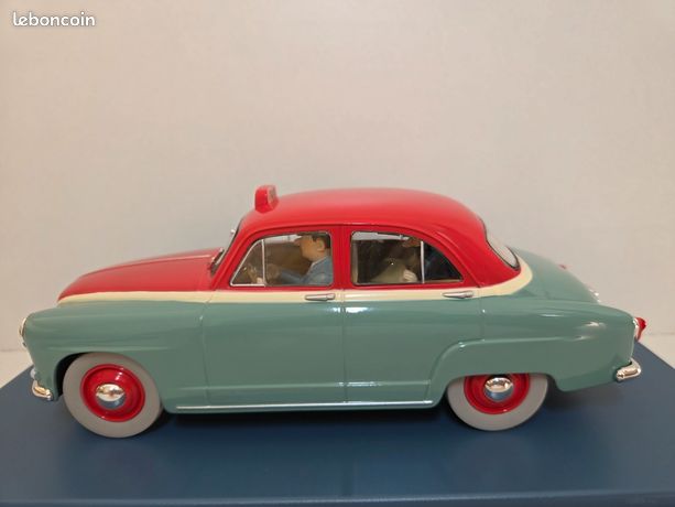 Voiture Tintin Taxi Genevois N°29 - Collection Hachette 1/24 - Simca Aronde 1948 - Neuve