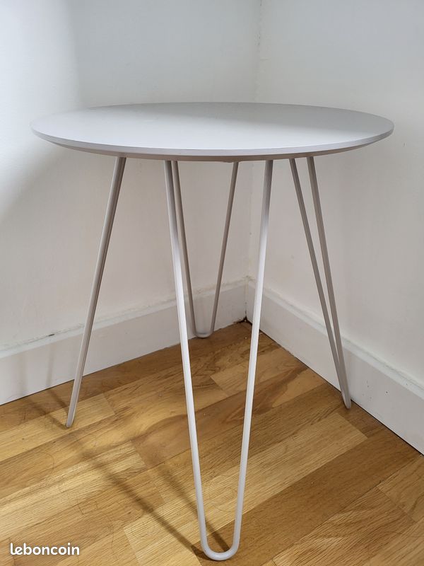 Table de chevet (image 1)