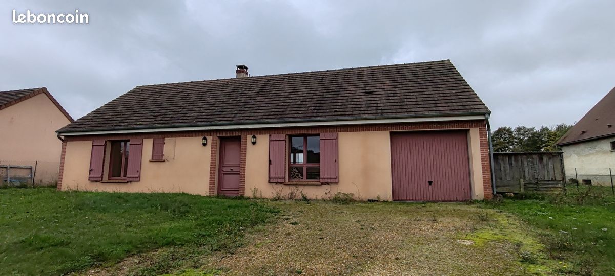Maison 4 pièces 82 m² · à Saint-Denis-des-Puits · 82 m² · 736 €