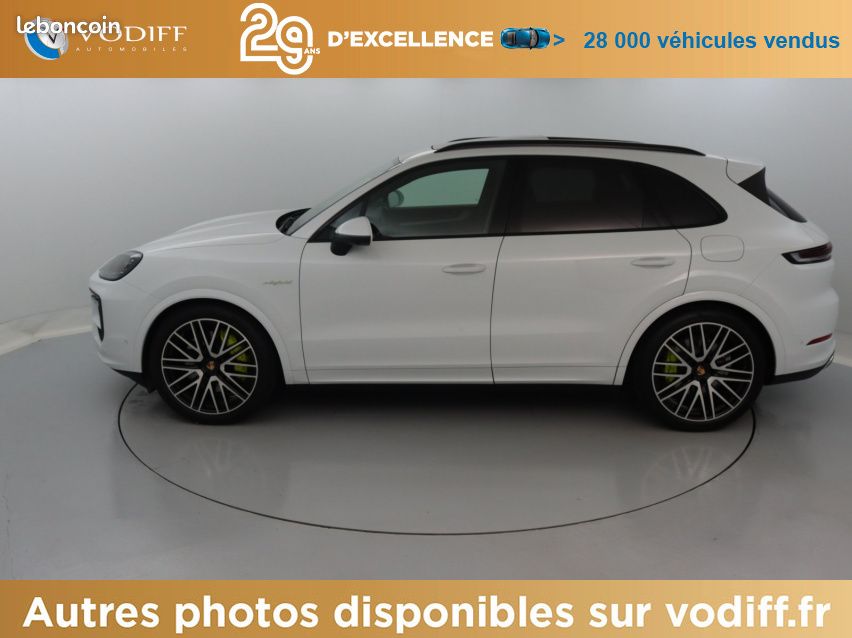 Porsche Cayenne E-HYBRID 470 CV (image 4)
