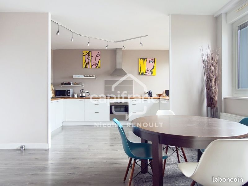 Appartement 4 pièces 94 m² · à Courbevoie · 94 m² · 580 000 €