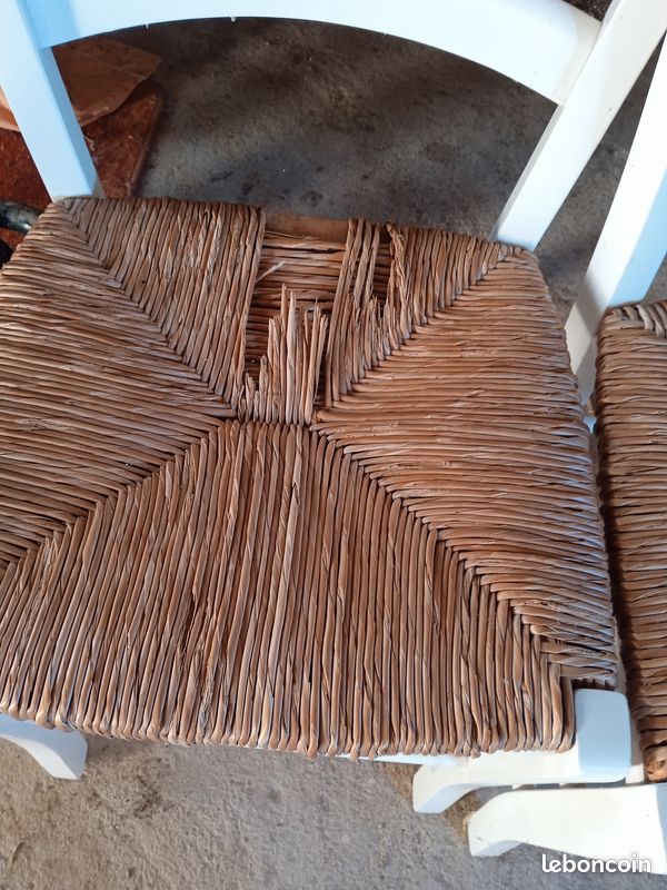 Lot de 4 chaises en bis et paille (image 1)