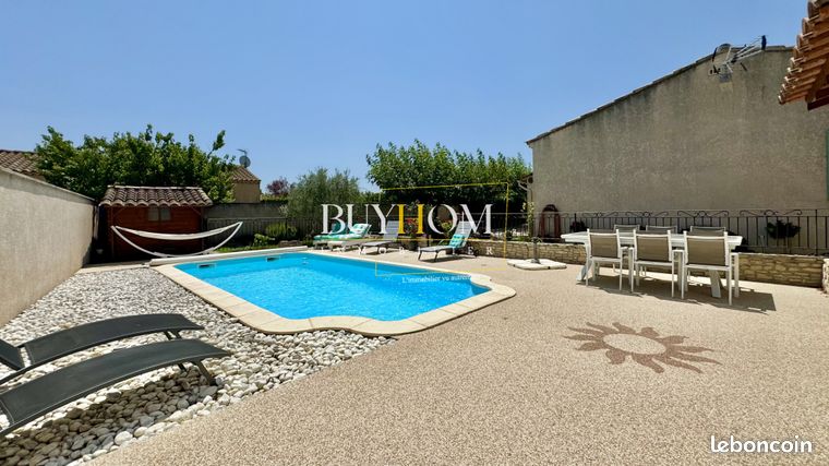 Propriété 4 pièces 115 m²