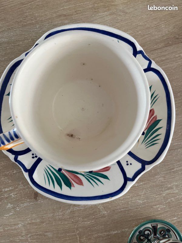 Vends tasse avec sous tasse Henriot Quimper (image 3)