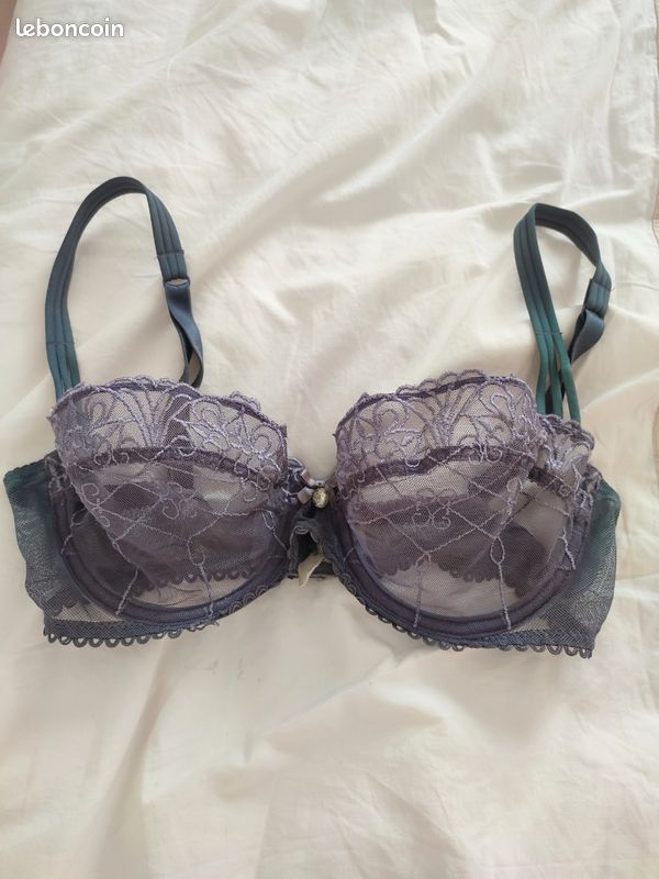 Soutien-gorge Passionata P59550 - 85D, Noir/rose, Modèle Séduction Longline, Neuf