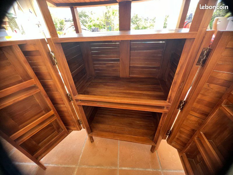Bar en bois exotique (image 9)